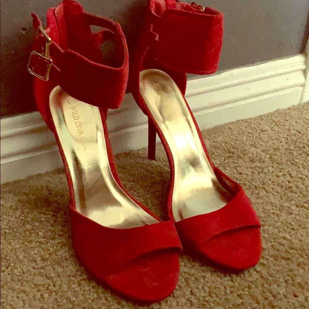Wild diva heels